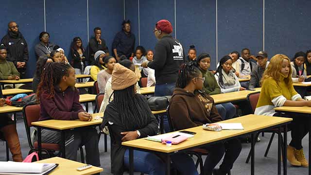 Fifty Rhodes bckapp_bck-άƽ̨ students receive R5.8 million from BANKSETA 