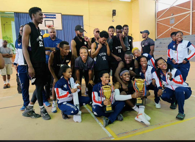 The newly crowned NMBBA champions: Rhodes bckapp_bck-άƽ̨'s Titans